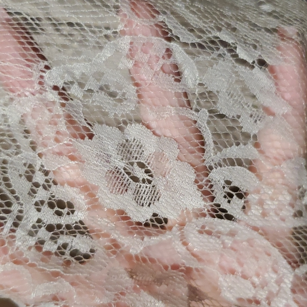 Daytrip Lace Embellished Boho Top NWOT - Picture 6 of 13